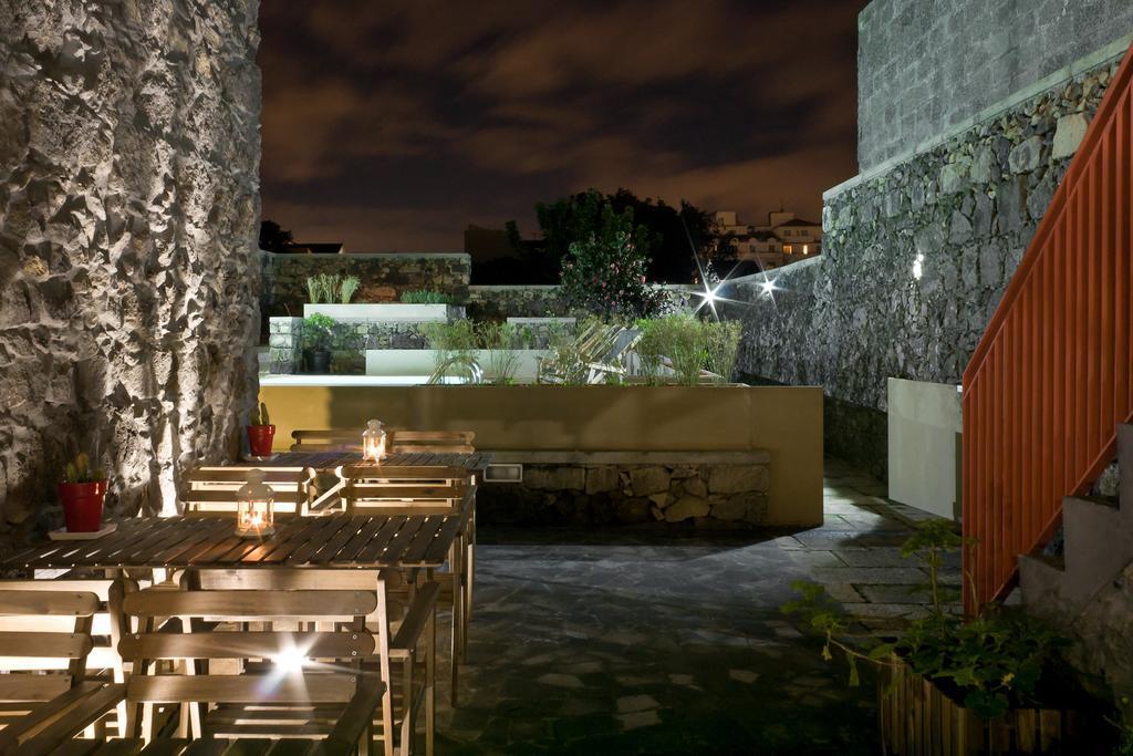 Azorean Urban Lodge Πόντα Ντελγκάντα Εξωτερικό φωτογραφία