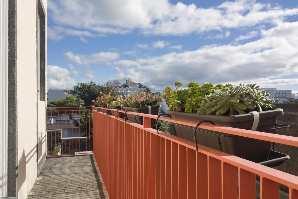 Azorean Urban Lodge Πόντα Ντελγκάντα Εξωτερικό φωτογραφία