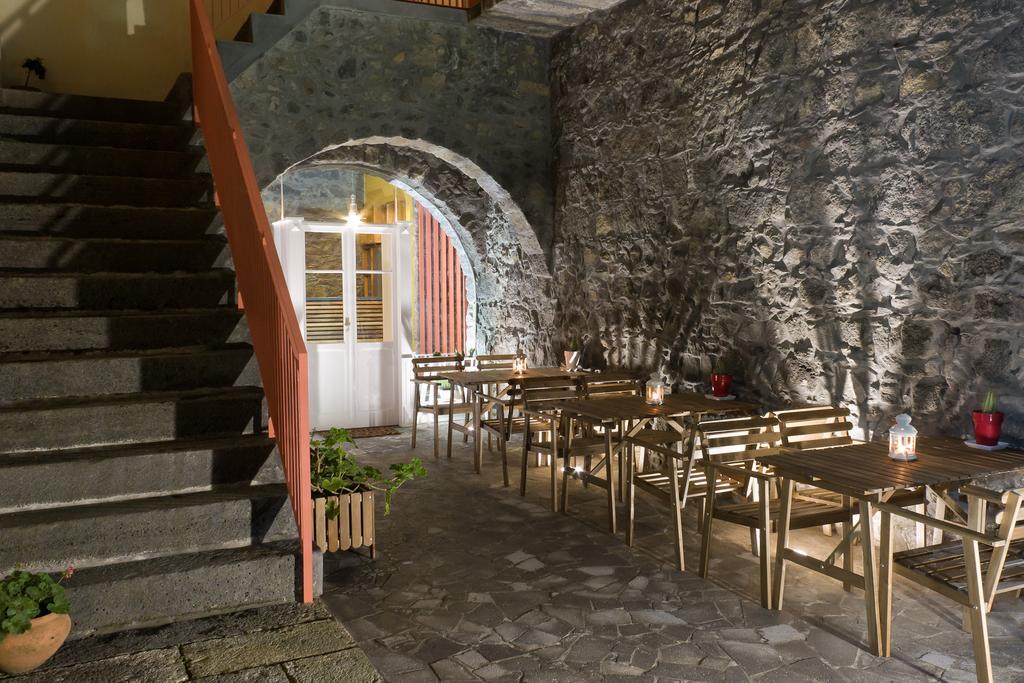 Azorean Urban Lodge Πόντα Ντελγκάντα Εξωτερικό φωτογραφία